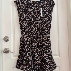 Three eighty two women’s mini rosette dress size M